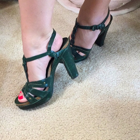 Frye Green Leather T-Strap Heels - Picture 4 of 12